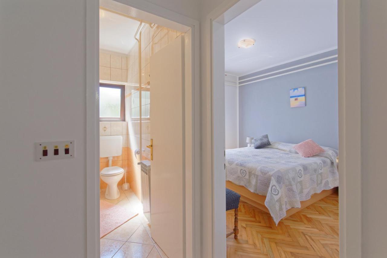 Apartments Marta By Rent Istria Novigrad  Екстер'єр фото