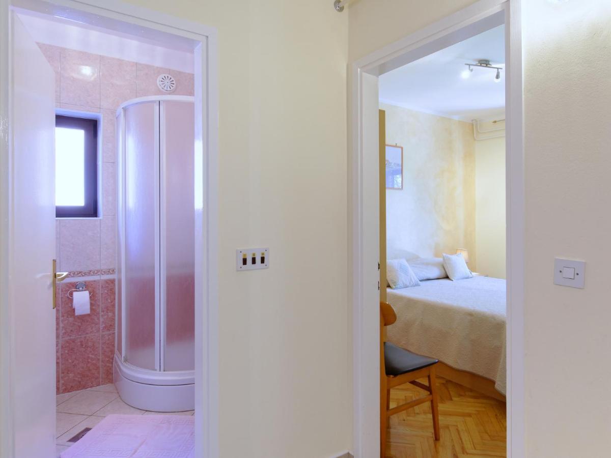 Apartments Marta By Rent Istria Novigrad  Екстер'єр фото