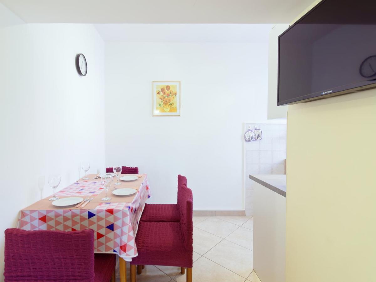 Apartments Marta By Rent Istria Novigrad  Екстер'єр фото