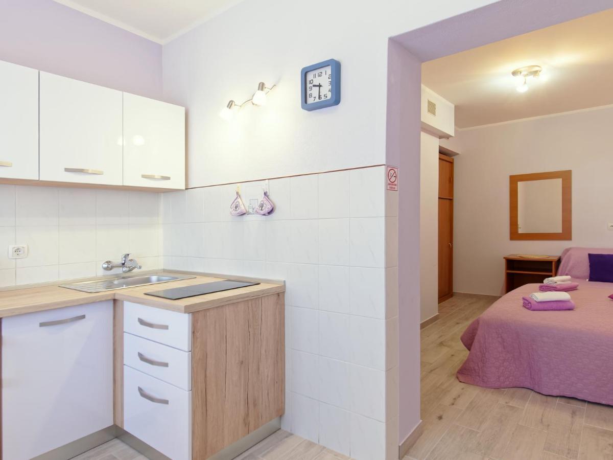 Apartments Marta By Rent Istria Novigrad  Екстер'єр фото