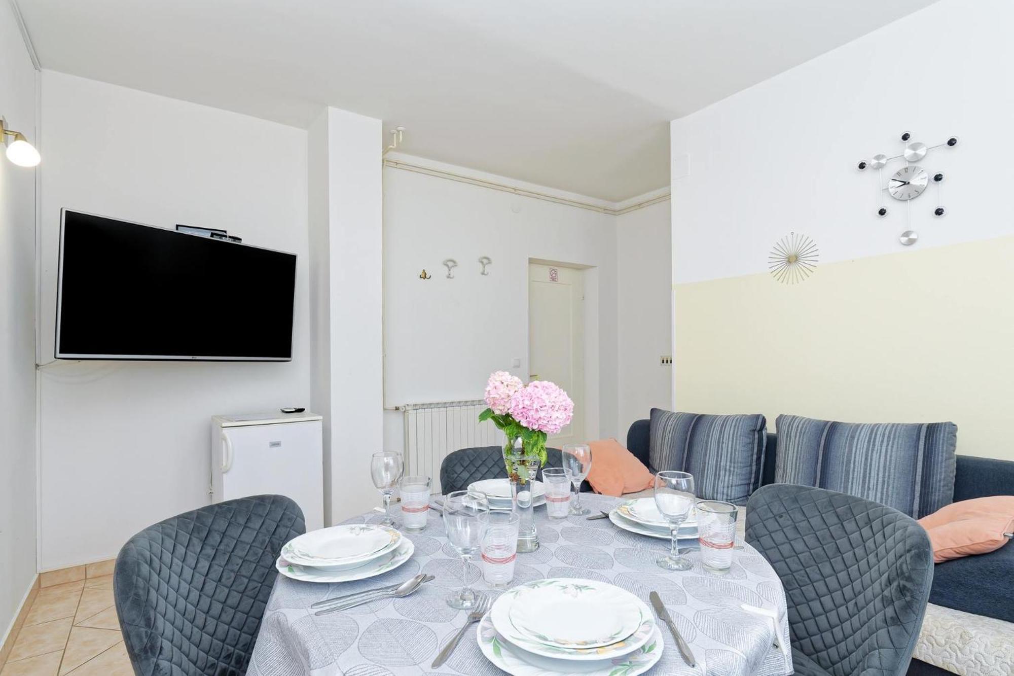 Apartments Marta By Rent Istria Novigrad  Екстер'єр фото