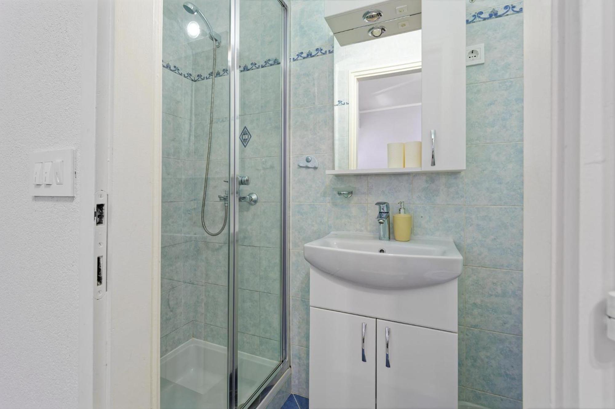 Apartments Marta By Rent Istria Novigrad  Екстер'єр фото